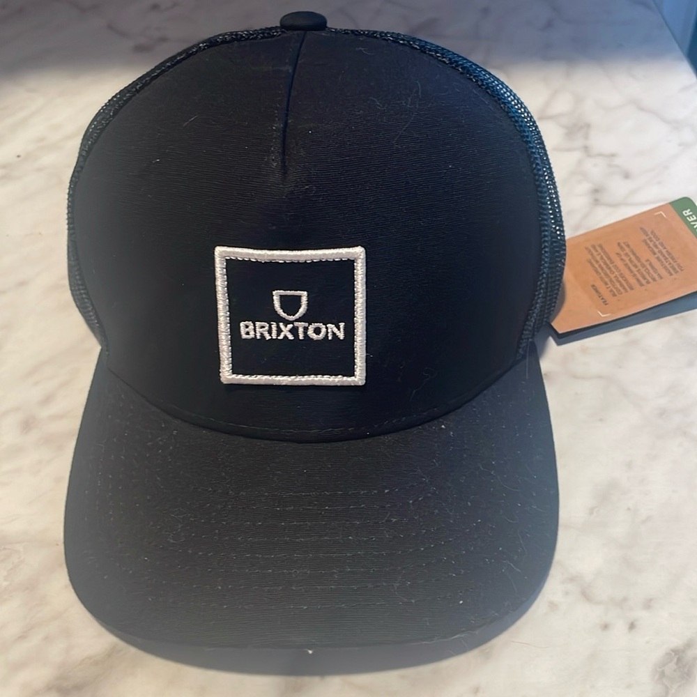 Brixton. Crossover Black men’s hat new with tags